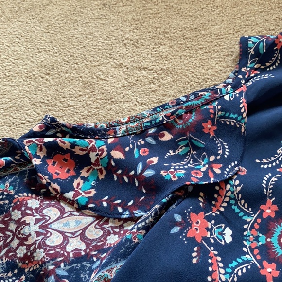 Knox Rose Boho Shirt with Cold Shoulder and Tassels - Picture 7 of 10